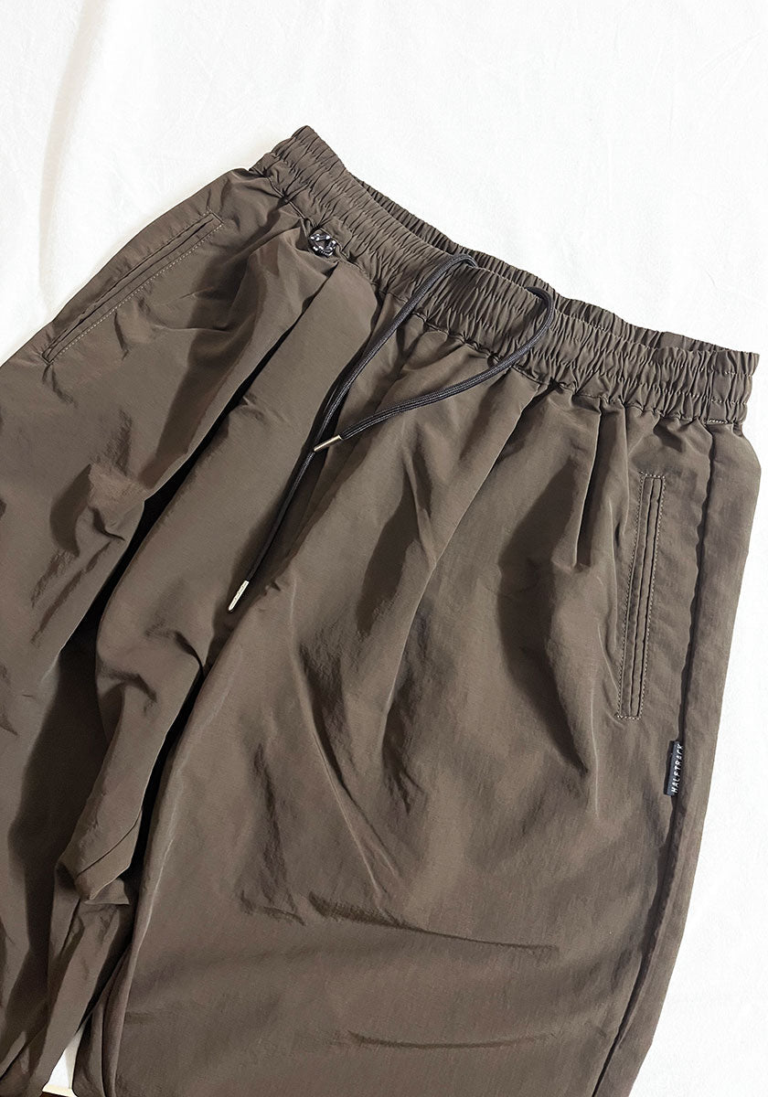 HALF TRACK PRODUCTS ハーフトラックプロダクツ | DAY PANTS [ダークブラウン]