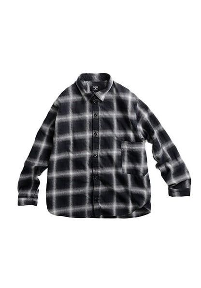 remilla ヒトエラウンドシャツ