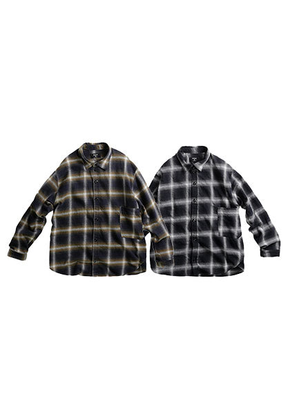 remilla ヒトエラウンドシャツ