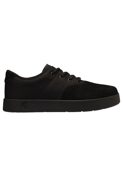 AREth アース | PLUG カラー： ALL BLACK