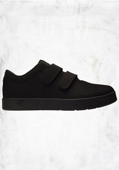AREth アース | Model I (velcro) カラー： BLACK VEGAN SUEDE