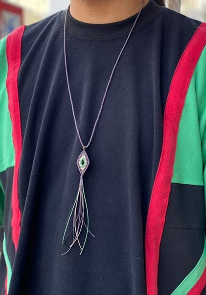 Nasngwam.×idod Macrame necklace Model: Leaf M size