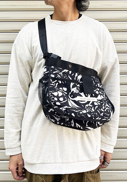 Alexander Lee Chang アレキサンダーリーチャン × CHROME クローム NEWSPAPER MESSENGER BAG –  SEEK